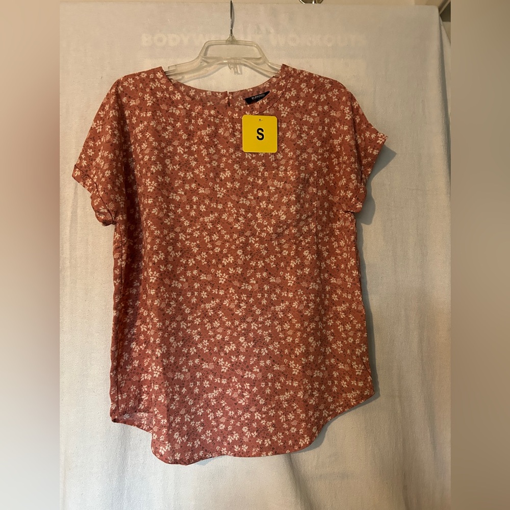 Floral Pink Women's Top short sleeve/Small
